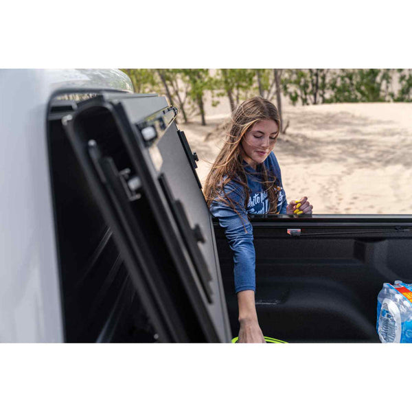 BAK Revolver X2 2020-2024 Jeep Gladiator 5ft Bed Tonneau Cover - BAK-39701