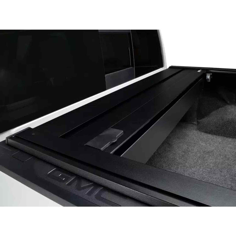 RetraxPRO XR GMC And Chevy 1500 Retractable Tonneau Cover - RTX-T-80481