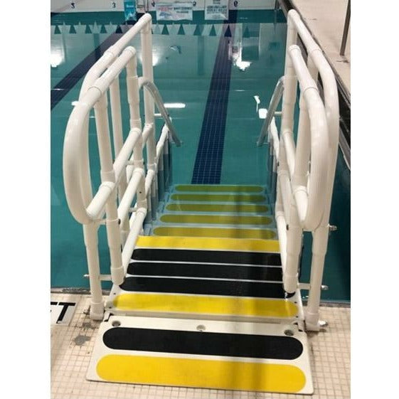 Aquatrek2 Ada Pool Ladder