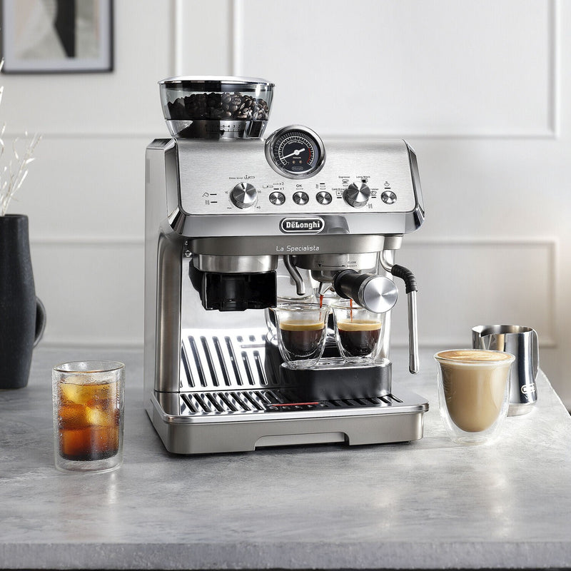 De'Longhi La Specialista Arte Evo Espresso Machine with Cold Brew in Silver EC9255M