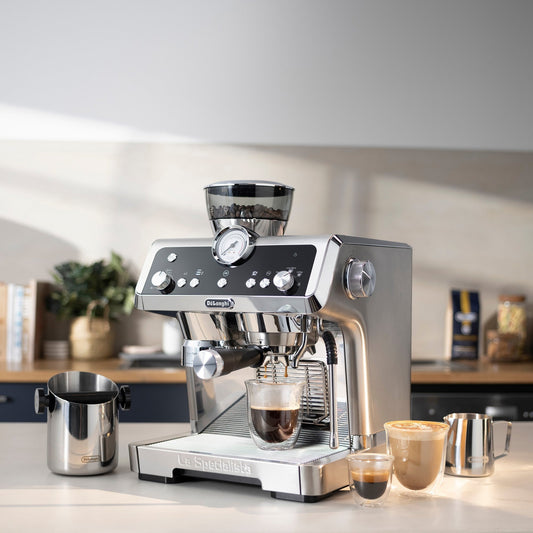 De'Longhi La Specialista Prestigo Sensor Grinding, Milk Frothing Espresso Machine EC9355M