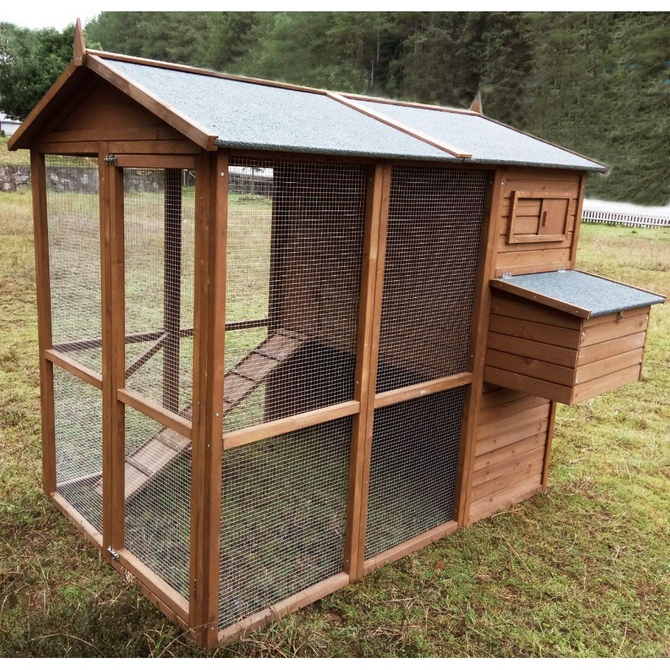 Rugged Ranch™ Pueblo Grande Walk-In Coop up to 10 chickens